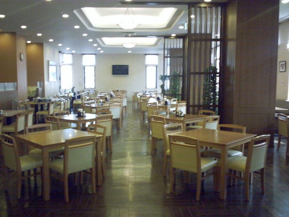 ルートイングランティア函館駅前 3* 函館市